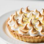 lemon meringue tart recipe close-up