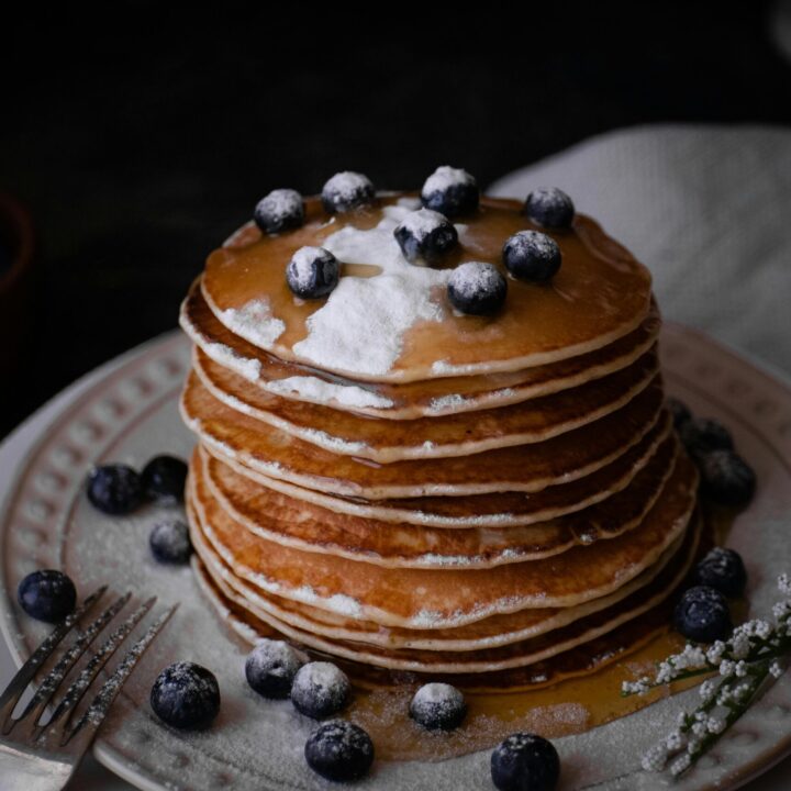 Easy Homemade Blueberry Pancakes – Extra Fluffy and Delicious