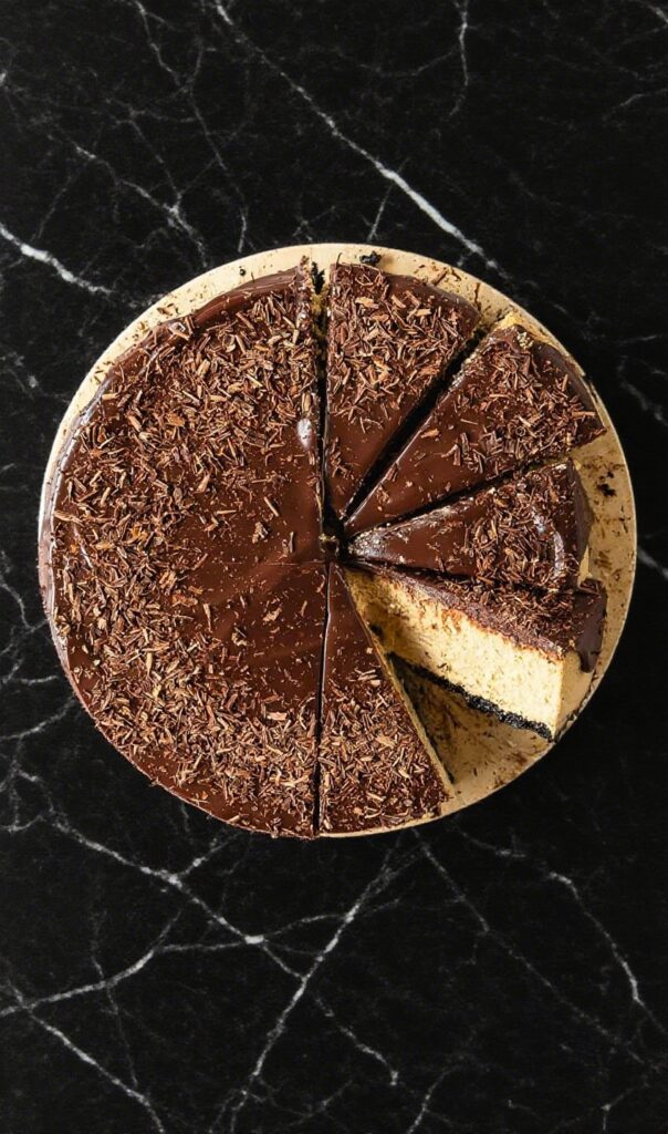 Coffee cheesecake with chocolate ganache and espresso